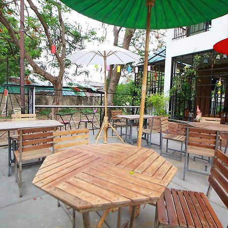 Nakara Boutique Hotel Chiang Mai Bagian luar foto