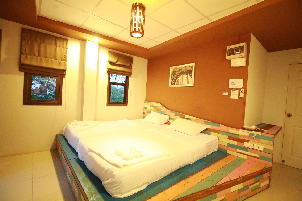 Nakara Boutique Hotel Chiang Mai Bagian luar foto