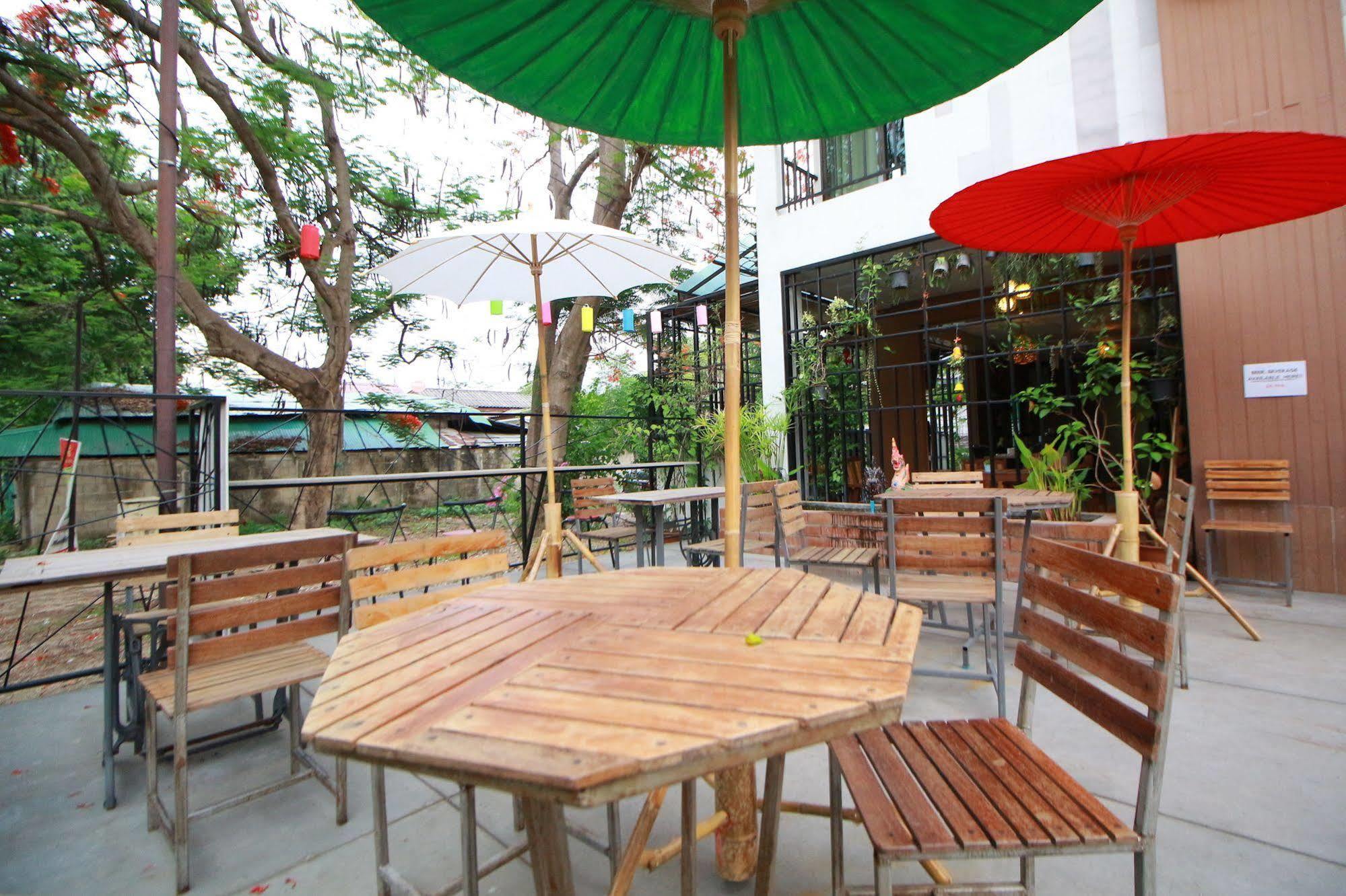 Nakara Boutique Hotel Chiang Mai Bagian luar foto